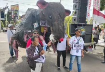 Aktivis Gelar Aksi Anti Korupsi di Banyuwangi