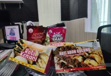 Dari Keresahan Lokal Lahir Oleh-Oleh Khas Bone