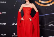 Penampilan Berkelas, Jennie Kenakan Kalung Mewah Fantastis