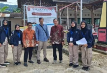 BPS Agam Dampingi Mahasiswa STIS Pendataan Pascabencana