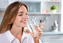 Manfaat Minum Air Putih Tiap Hari