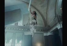 International Top 20 Memanas, Charli XCX Bertahan 