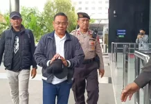 Terjaring OTT, Bupati Pati Sudewo dan Sejumlah Pihak Tiba di KPK