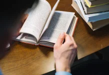 James Clear: Perubahan Kecil, Hasil Luar Biasa